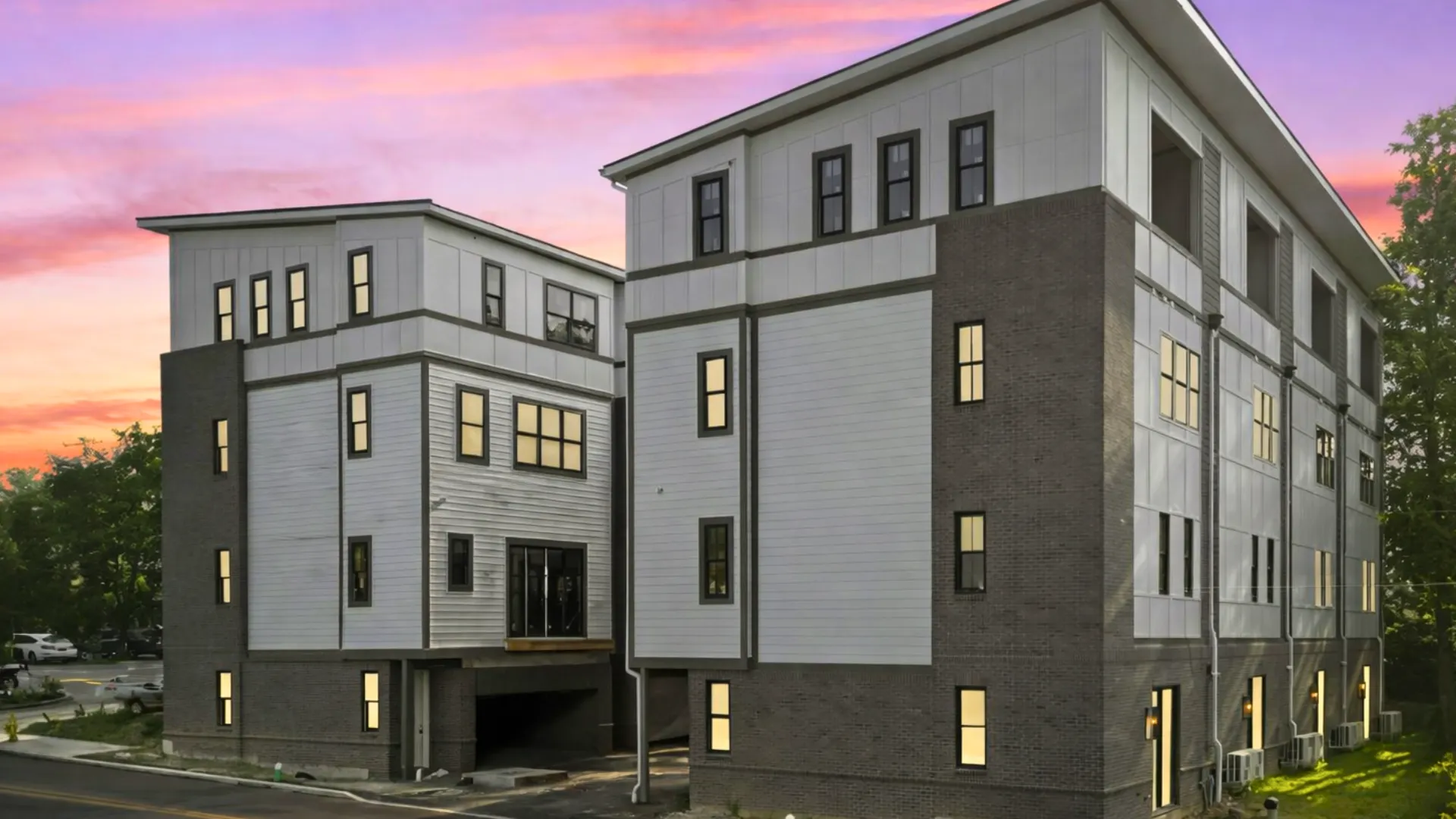 Oakley Place Luxury Condos