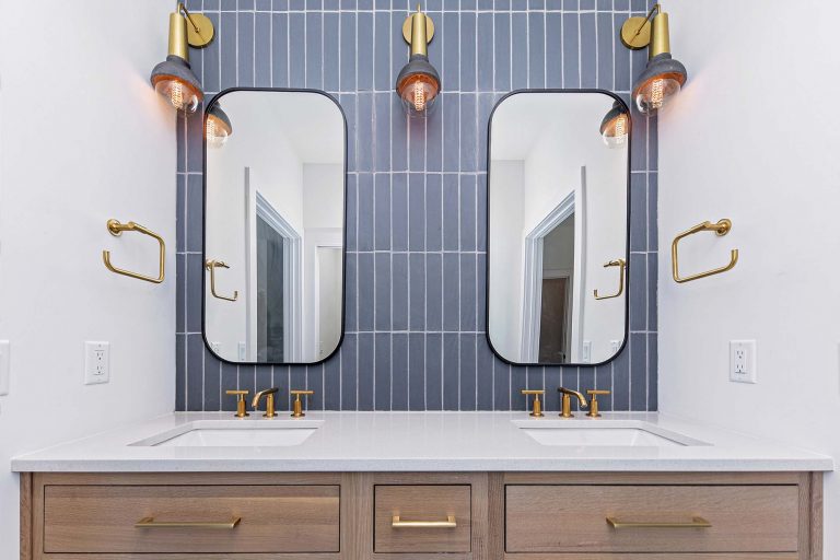 Oakmont (Customized)