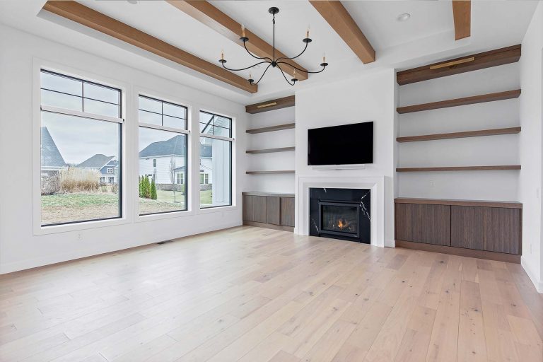 Oakmont (Customized)