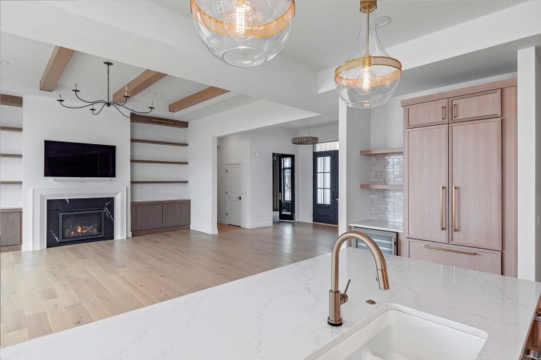 Oakmont (Customized)