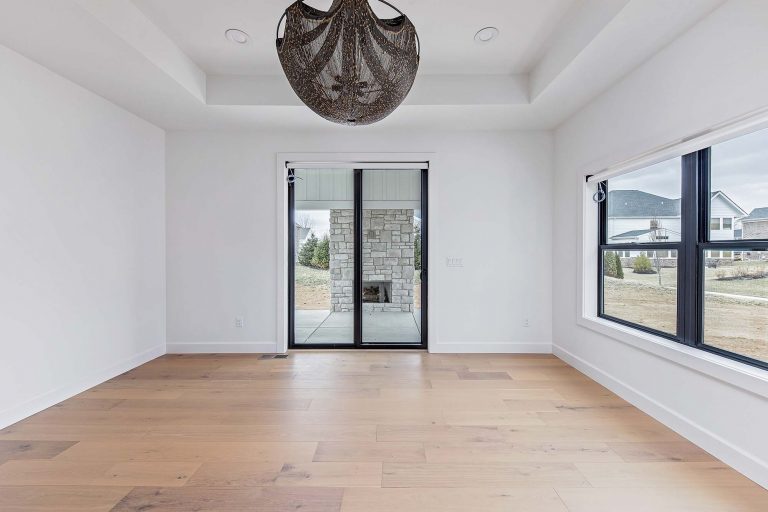 Oakmont (Customized)