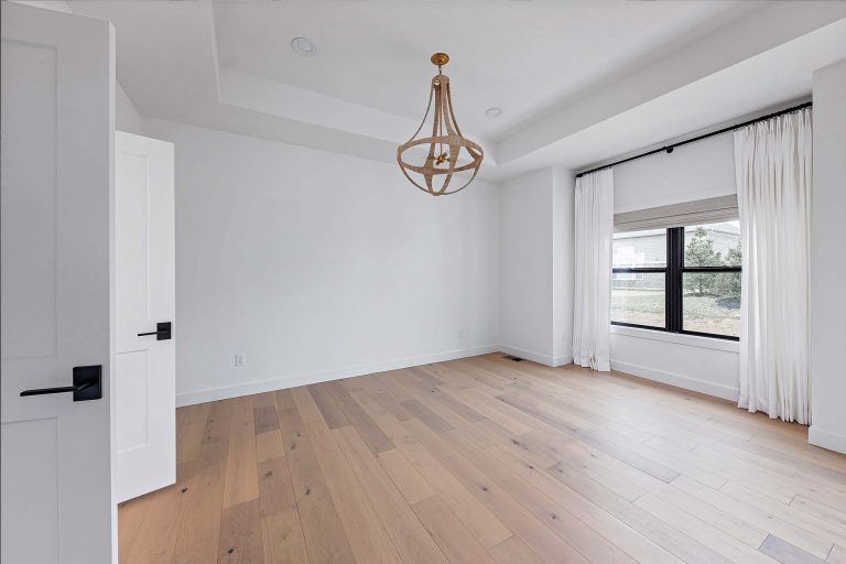 Oakmont (Customized)