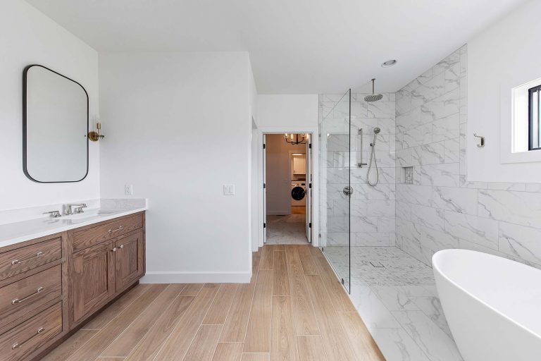 Oakmont (Customized)