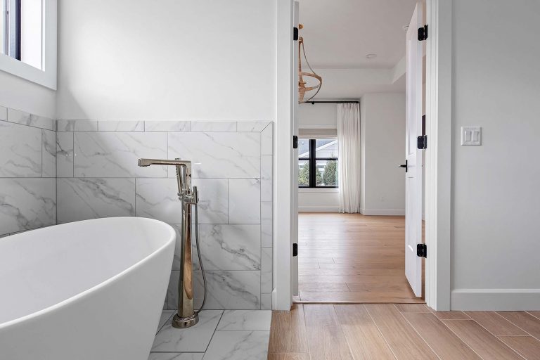 Oakmont (Customized)