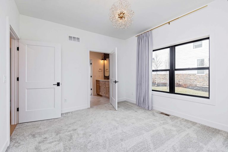 Oakmont (Customized)