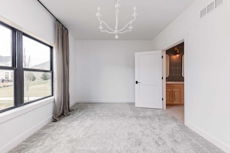 Oakmont (Customized)