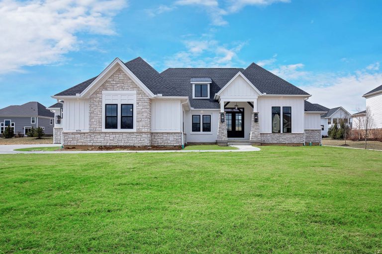 Oakmont (Customized)