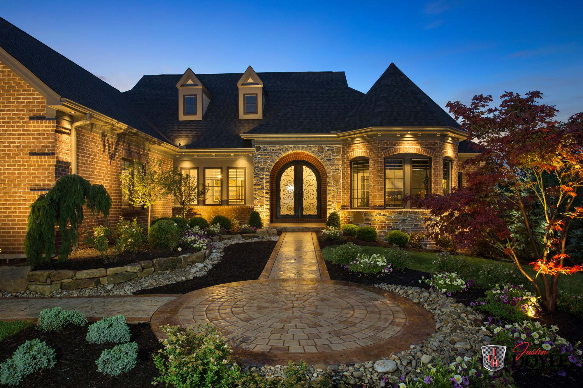 Homearama 16 Exterior