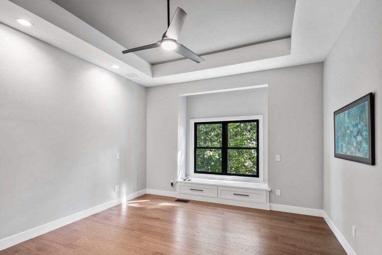 Oakmont (Customized)