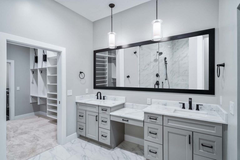 Oakmont (Customized)