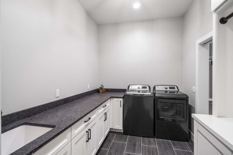 Oakmont (Customized)