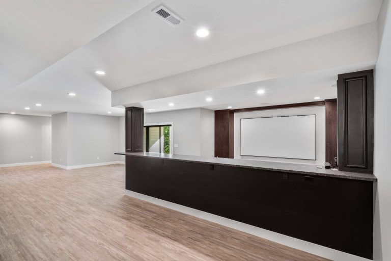 Oakmont (Customized)