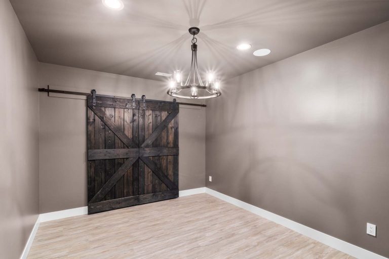 Oakmont (Customized)