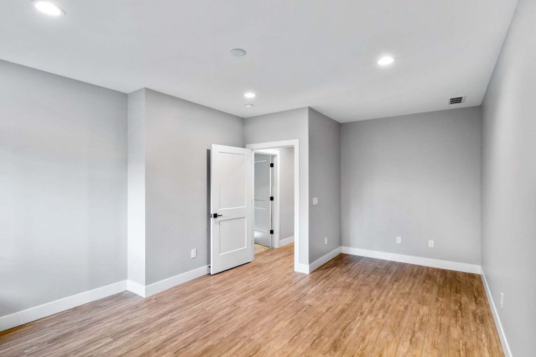 Oakmont (Customized)