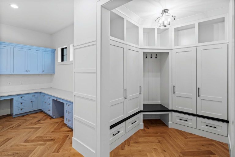 Savannah (Customized)