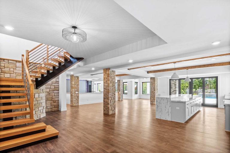 Savannah (Customized)